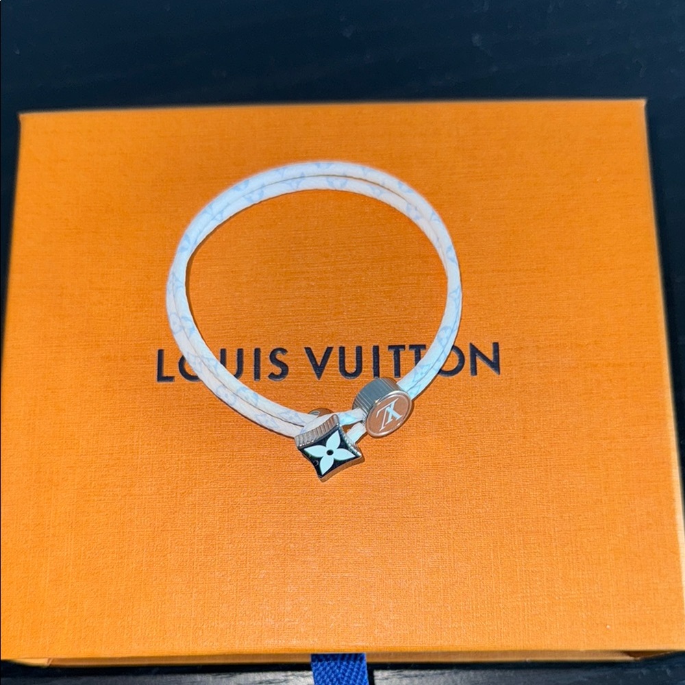 Louis Vuitton White Catch It Bracelet
